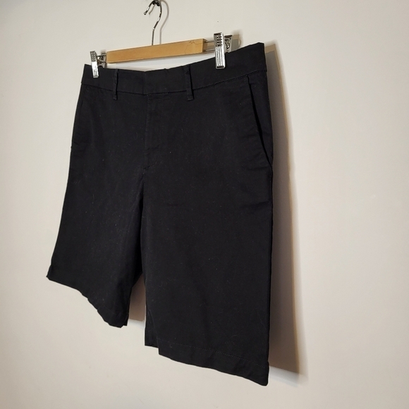 Tommy Hilfiger Black Khaki Short Size 12 - Picture 2 of 7